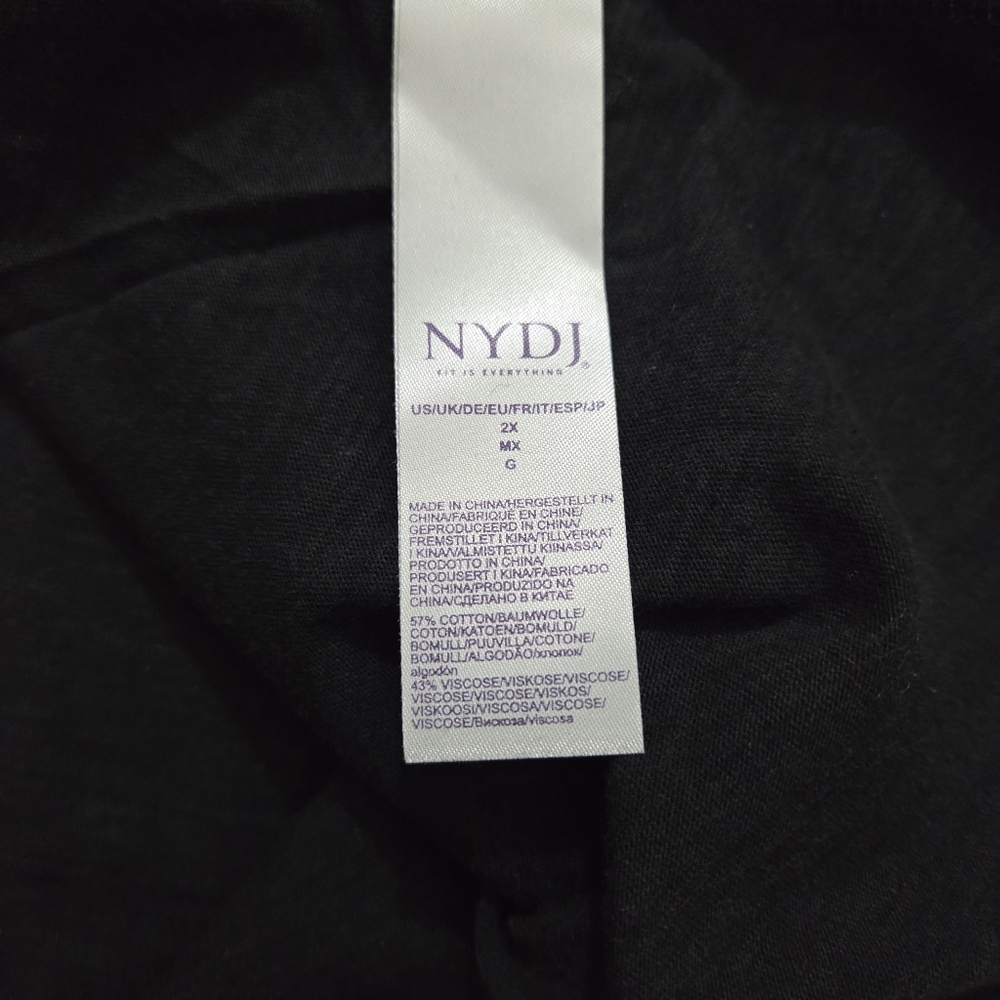 NWT NYDJ Forever Comfort Short-Sleeve Twist V-Neck Tee T-shirt Size 2X Comfy - Picture 8 of 11